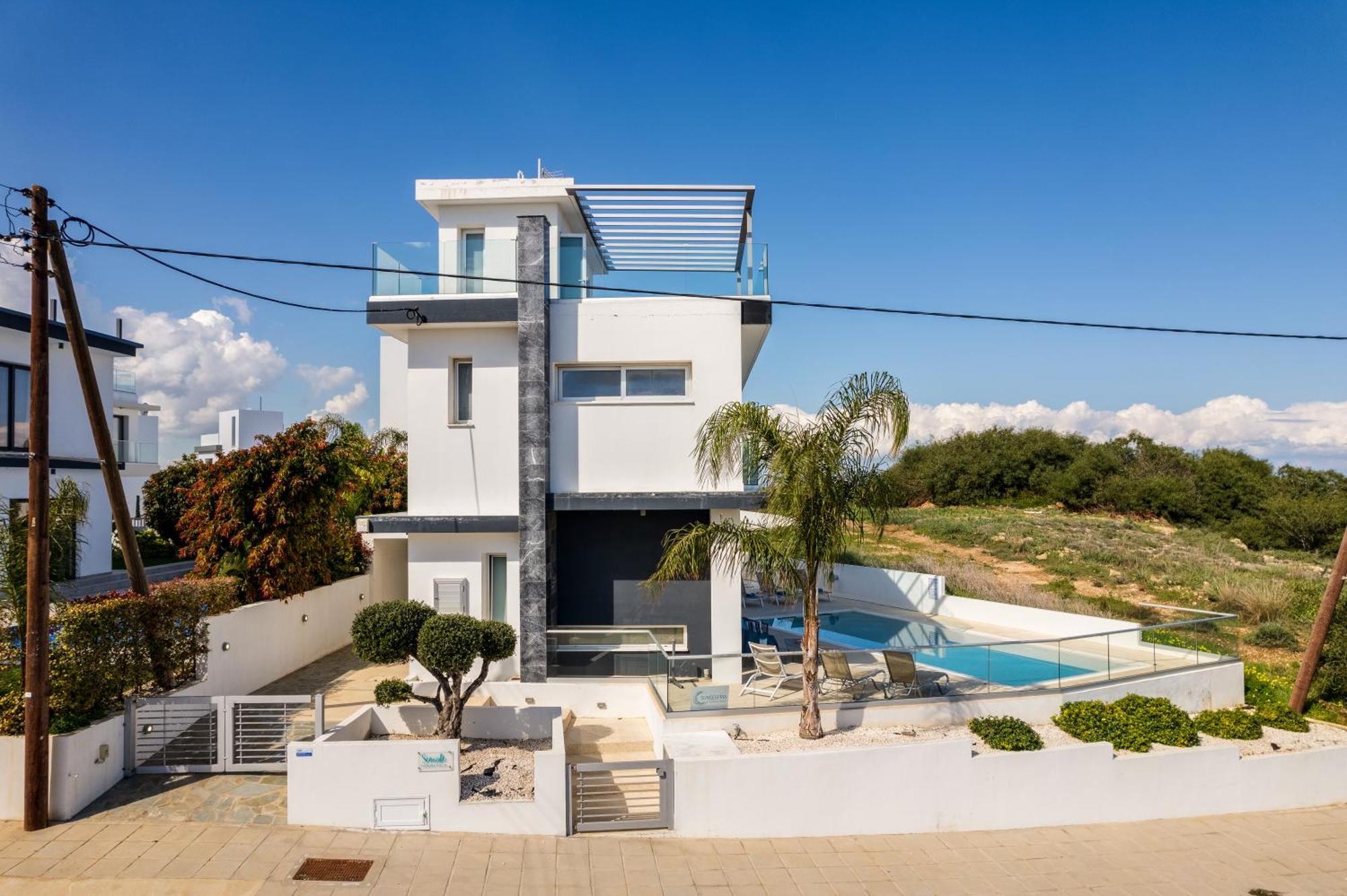 Seaside Luxury Villa Паралимни Экстерьер фото